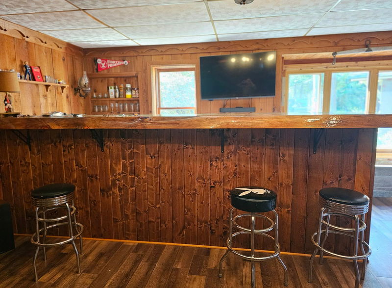 Pineaire Resort - From Web Listing (newer photo)